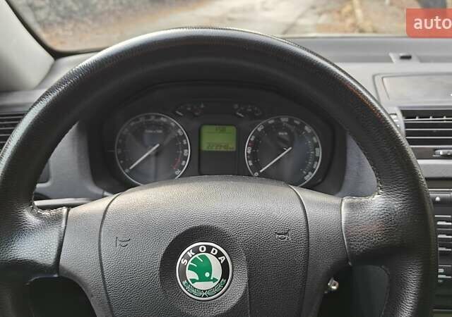 Серый Шкода Октавия, объемом двигателя 1.98 л и пробегом 224 тыс. км за 4899 $, фото 11 на Automoto.ua