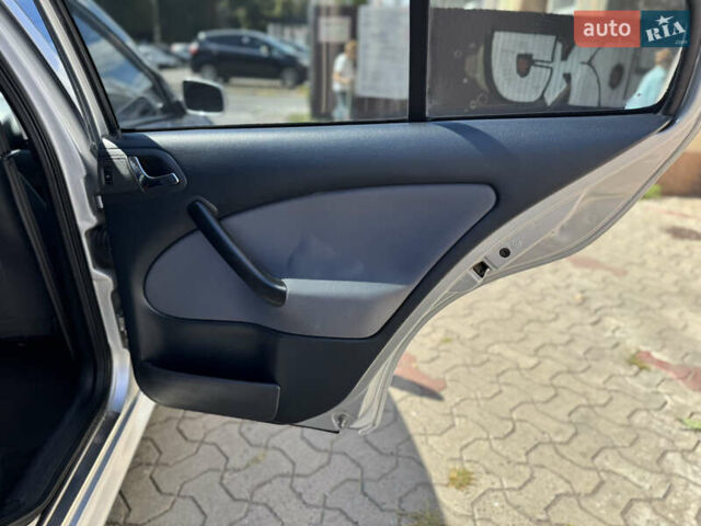 Серый Шкода Октавия, объемом двигателя 1.6 л и пробегом 172 тыс. км за 6200 $, фото 22 на Automoto.ua