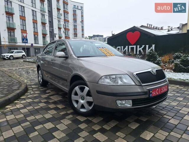 Серый Шкода Октавия, объемом двигателя 1.6 л и пробегом 187 тыс. км за 6450 $, фото 4 на Automoto.ua