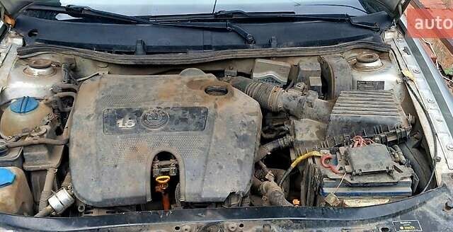 Сірий Шкода Октавія, об'ємом двигуна 1.6 л та пробігом 291 тис. км за 4500 $, фото 6 на Automoto.ua