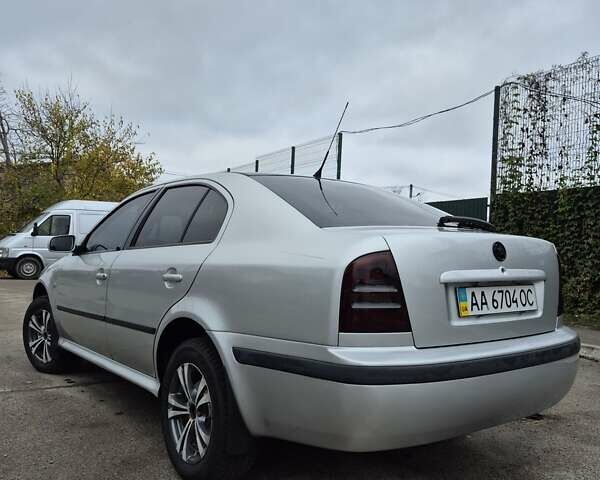 Серый Шкода Октавия, объемом двигателя 1.9 л и пробегом 450 тыс. км за 4200 $, фото 5 на Automoto.ua