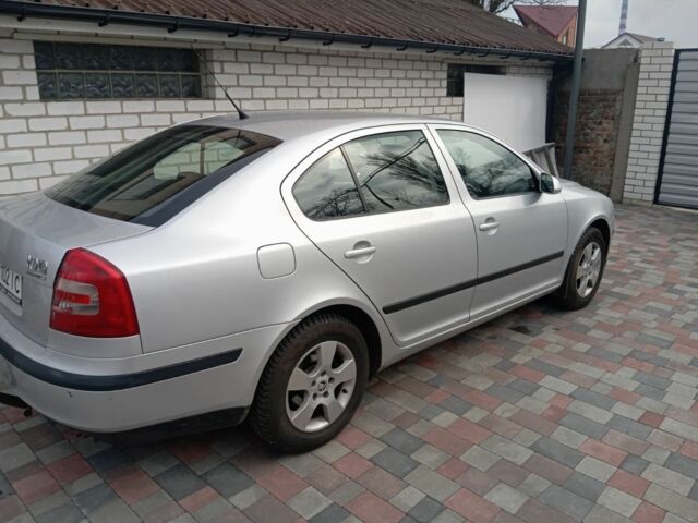 Сірий Шкода Октавія, об'ємом двигуна 1.6 л та пробігом 270 тис. км за 4500 $, фото 1 на Automoto.ua