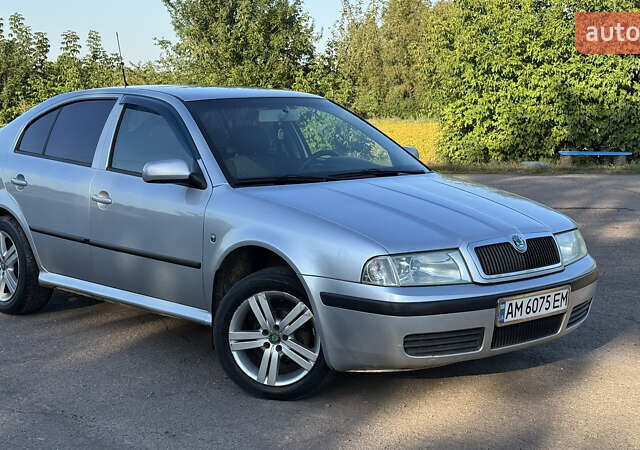 Сірий Шкода Октавія, об'ємом двигуна 1.6 л та пробігом 360 тис. км за 4499 $, фото 13 на Automoto.ua