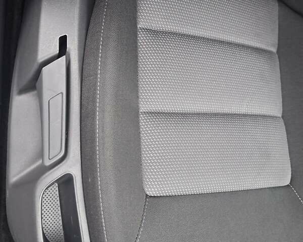 Сірий Шкода Октавія, об'ємом двигуна 1.6 л та пробігом 139 тис. км за 7990 $, фото 57 на Automoto.ua