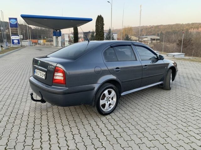 Сірий Шкода Октавія, об'ємом двигуна 1.6 л та пробігом 275 тис. км за 5750 $, фото 2 на Automoto.ua