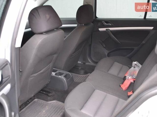 Серый Шкода Октавия, объемом двигателя 1.6 л и пробегом 157 тыс. км за 6200 $, фото 61 на Automoto.ua