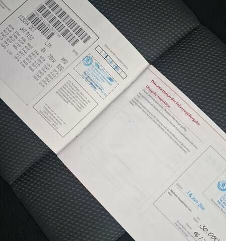 Сірий Шкода Октавія, об'ємом двигуна 1.6 л та пробігом 139 тис. км за 7990 $, фото 98 на Automoto.ua