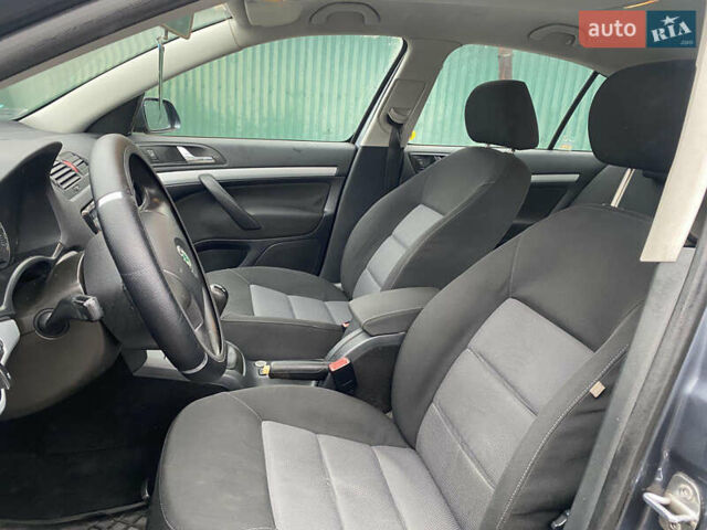 Серый Шкода Октавия, объемом двигателя 2 л и пробегом 250 тыс. км за 3150 $, фото 11 на Automoto.ua