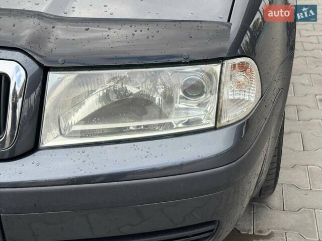 Шкода Октавия 2008 в Виннице на Automoto.ua Серый Шкода Октавия, объемом двигателя 1.78 л и пробегом 238 тыс. км за 5300 $, фото 5 на Automoto.ua
