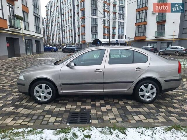 Серый Шкода Октавия, объемом двигателя 1.6 л и пробегом 187 тыс. км за 6450 $, фото 26 на Automoto.ua