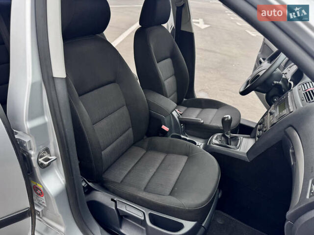 Сірий Шкода Октавія, об'ємом двигуна 2 л та пробігом 246 тис. км за 5999 $, фото 31 на Automoto.ua