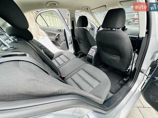 Шкода Октавия 2008 в Черкассах на Automoto.ua Серый Шкода Октавия, объемом двигателя 1.6 л и пробегом 251 тыс. км за 7200 $, фото 3 на Automoto.ua