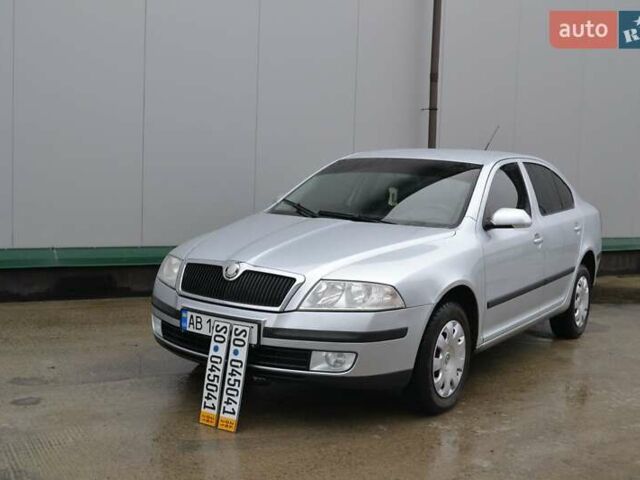 Серый Шкода Октавия, объемом двигателя 1.6 л и пробегом 157 тыс. км за 6200 $, фото 1 на Automoto.ua