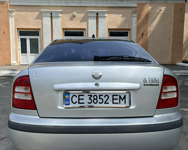 Серый Шкода Октавия, объемом двигателя 1.6 л и пробегом 230 тыс. км за 4800 $, фото 6 на Automoto.ua