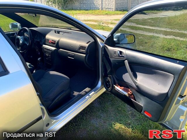 Сірий Шкода Октавія, об'ємом двигуна 1.8 л та пробігом 272 тис. км за 5700 $, фото 7 на Automoto.ua