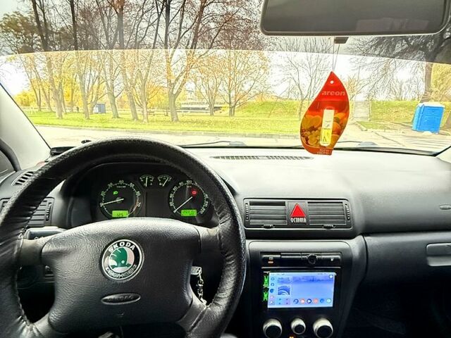 Шкода Октавія 2008 у Краматорске на Automoto.ua Сірий Шкода Октавія, об'ємом двигуна 1.6 л та пробігом 203 тис. км за 5450 $, фото 12 на Automoto.ua