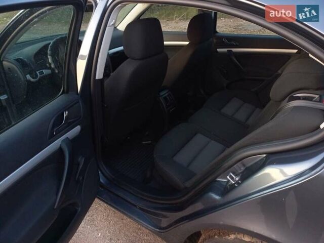 Серый Шкода Октавия, объемом двигателя 1.4 л и пробегом 152 тыс. км за 5600 $, фото 9 на Automoto.ua
