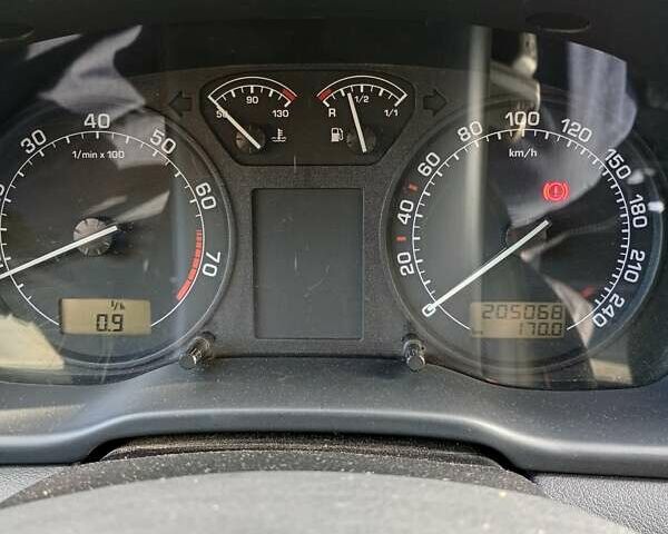 Сірий Шкода Октавія, об'ємом двигуна 1.6 л та пробігом 205 тис. км за 5700 $, фото 10 на Automoto.ua