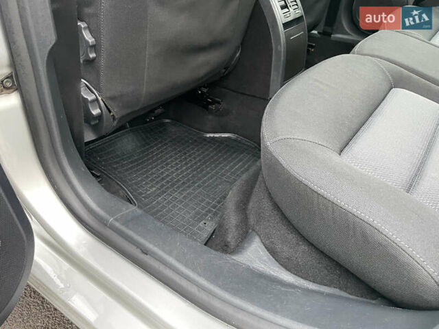 Сірий Шкода Октавія, об'ємом двигуна 1.6 л та пробігом 233 тис. км за 6359 $, фото 48 на Automoto.ua