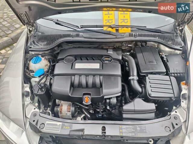 Серый Шкода Октавия, объемом двигателя 1.6 л и пробегом 187 тыс. км за 6450 $, фото 60 на Automoto.ua