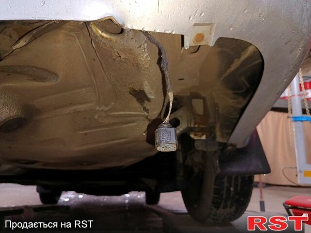 Серый Шкода Октавия, объемом двигателя 1.9 л и пробегом 275 тыс. км за 2200 $, фото 6 на Automoto.ua