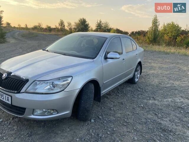 Серый Шкода Октавия, объемом двигателя 1.97 л и пробегом 269 тыс. км за 5500 $, фото 3 на Automoto.ua