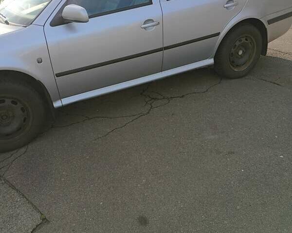 Сірий Шкода Октавія, об'ємом двигуна 1.6 л та пробігом 205 тис. км за 5700 $, фото 2 на Automoto.ua