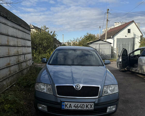 Серый Шкода Октавия, объемом двигателя 2 л и пробегом 280 тыс. км за 6900 $, фото 1 на Automoto.ua