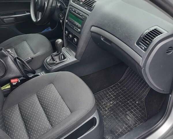 Серый Шкода Октавия, объемом двигателя 1.6 л и пробегом 230 тыс. км за 5850 $, фото 9 на Automoto.ua