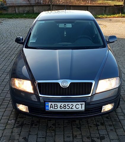 Сірий Шкода Октавія, об'ємом двигуна 1.6 л та пробігом 240 тис. км за 4228 $, фото 4 на Automoto.ua