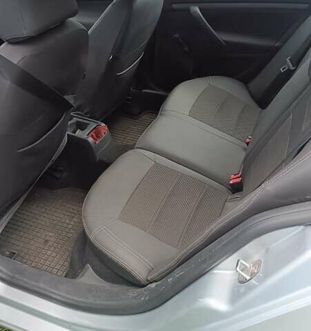 Серый Шкода Октавия, объемом двигателя 1.6 л и пробегом 204 тыс. км за 4900 $, фото 16 на Automoto.ua