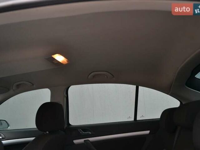 Серый Шкода Октавия, объемом двигателя 1.6 л и пробегом 157 тыс. км за 6200 $, фото 63 на Automoto.ua