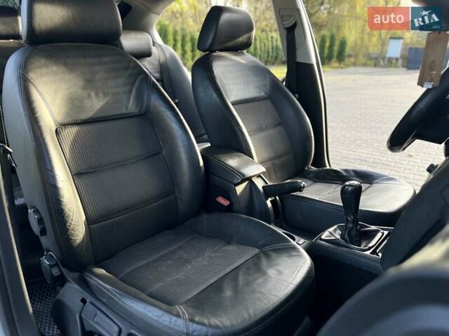 Серый Шкода Октавия, объемом двигателя 1.97 л и пробегом 288 тыс. км за 4800 $, фото 54 на Automoto.ua