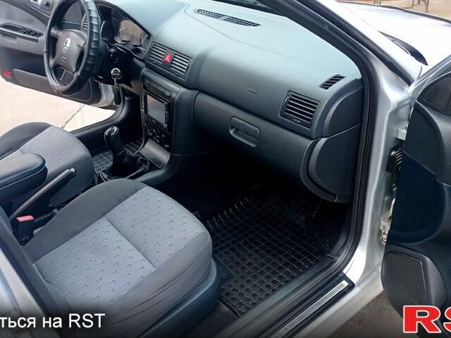 Серый Шкода Октавия, объемом двигателя 1.6 л и пробегом 186 тыс. км за 5500 $, фото 6 на Automoto.ua