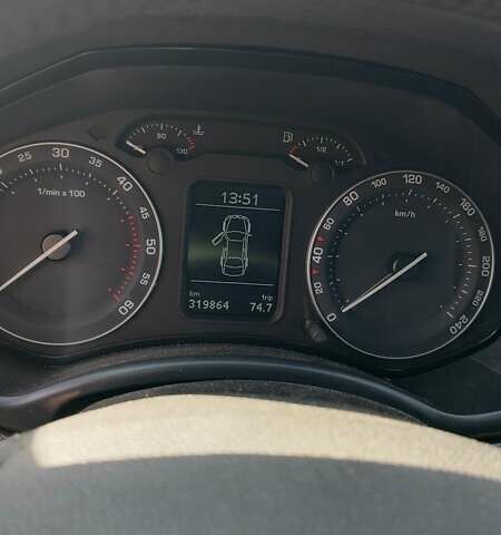 Сірий Шкода Октавія, об'ємом двигуна 1.9 л та пробігом 320 тис. км за 5500 $, фото 9 на Automoto.ua