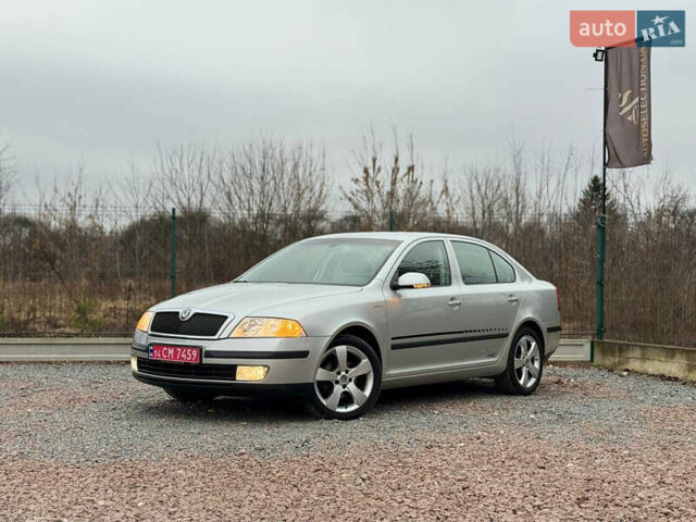 Серый Шкода Октавия, объемом двигателя 1.6 л и пробегом 190 тыс. км за 6390 $, фото 5 на Automoto.ua