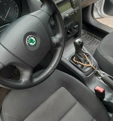 Серый Шкода Октавия, объемом двигателя 1.6 л и пробегом 189 тыс. км за 6800 $, фото 13 на Automoto.ua