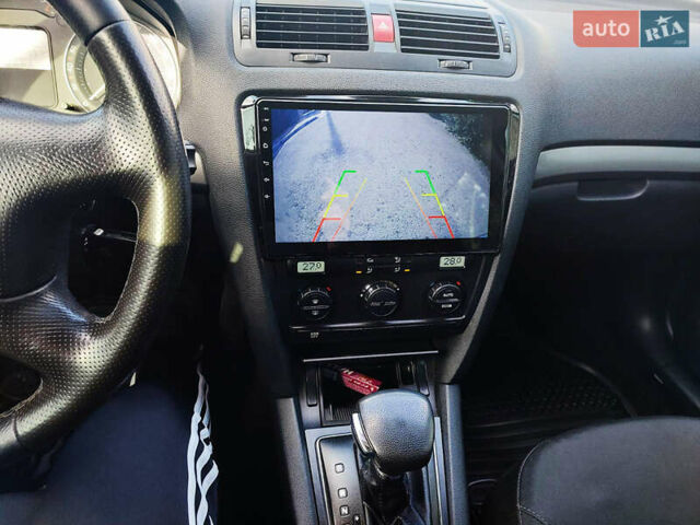 Сірий Шкода Октавія, об'ємом двигуна 2 л та пробігом 335 тис. км за 5200 $, фото 6 на Automoto.ua