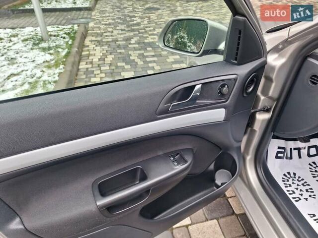 Серый Шкода Октавия, объемом двигателя 1.6 л и пробегом 187 тыс. км за 6450 $, фото 67 на Automoto.ua