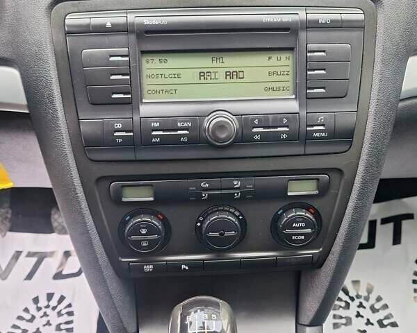 Серый Шкода Октавия, объемом двигателя 1.6 л и пробегом 187 тыс. км за 6450 $, фото 54 на Automoto.ua