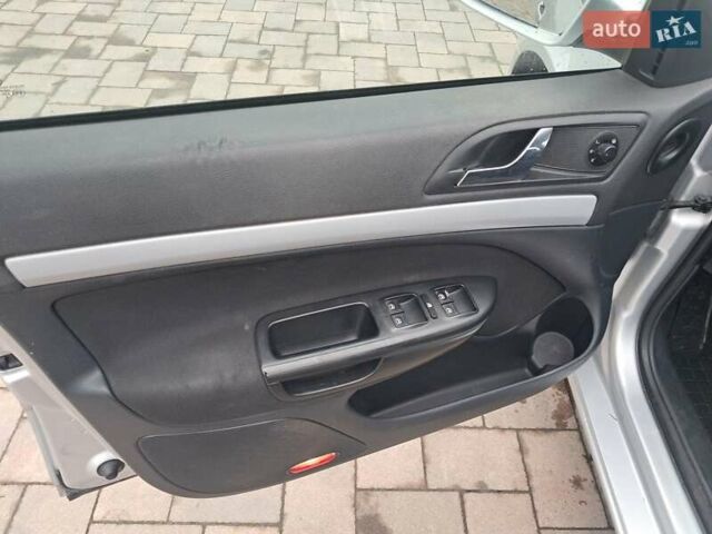 Сірий Шкода Октавія, об'ємом двигуна 1.6 л та пробігом 198 тис. км за 5899 $, фото 19 на Automoto.ua