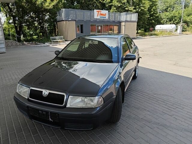 Серый Шкода Октавия, объемом двигателя 0 л и пробегом 261 тыс. км за 3700 $, фото 1 на Automoto.ua