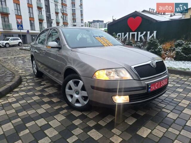 Серый Шкода Октавия, объемом двигателя 1.6 л и пробегом 187 тыс. км за 6450 $, фото 6 на Automoto.ua