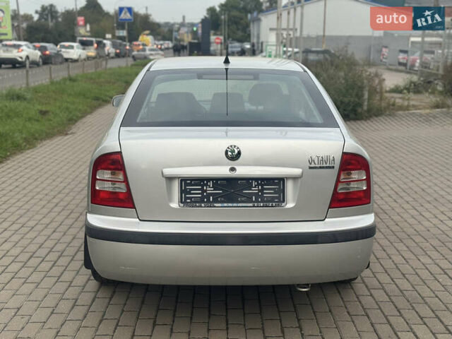 Серый Шкода Октавия, объемом двигателя 1.6 л и пробегом 235 тыс. км за 5299 $, фото 6 на Automoto.ua