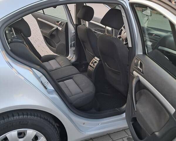 Серый Шкода Октавия, объемом двигателя 1.9 л и пробегом 320 тыс. км за 6200 $, фото 5 на Automoto.ua