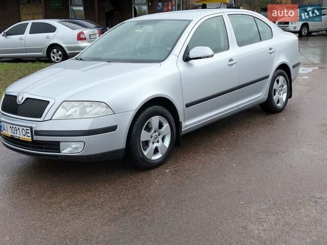 Шкода Октавія 2008 у Житомирі на Automoto.ua Сірий Шкода Октавія, об'ємом двигуна 1.6 л та пробігом 256 тис. км за 5800 $, фото 4 на Automoto.ua