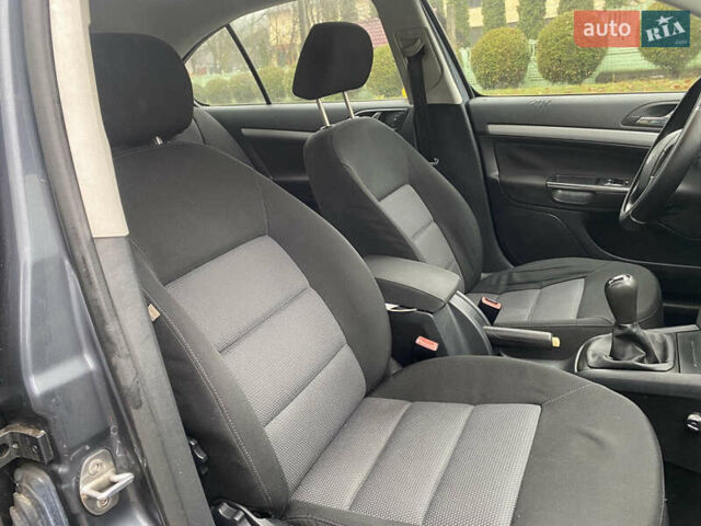 Серый Шкода Октавия, объемом двигателя 2 л и пробегом 250 тыс. км за 3150 $, фото 14 на Automoto.ua