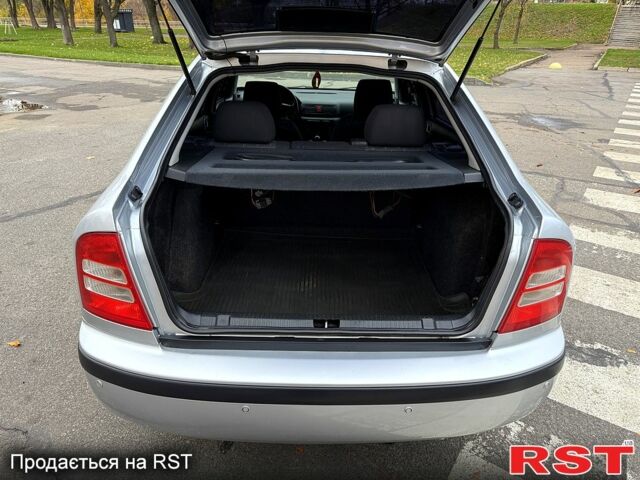 Шкода Октавія 2008 у Краматорске на Automoto.ua Сірий Шкода Октавія, об'ємом двигуна 1.6 л та пробігом 203 тис. км за 5450 $, фото 7 на Automoto.ua