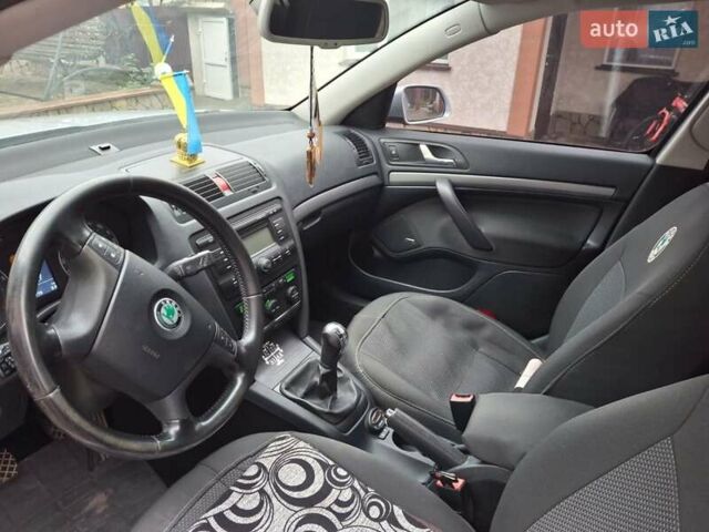 Серый Шкода Октавия, объемом двигателя 1.6 л и пробегом 198 тыс. км за 7000 $, фото 9 на Automoto.ua