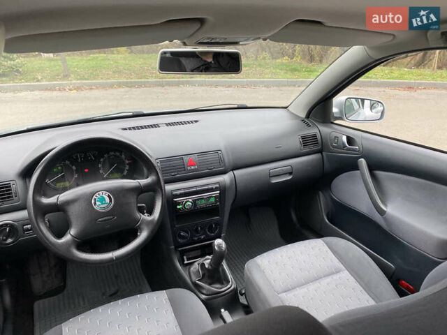 Серый Шкода Октавия, объемом двигателя 1.6 л и пробегом 275 тыс. км за 5500 $, фото 25 на Automoto.ua